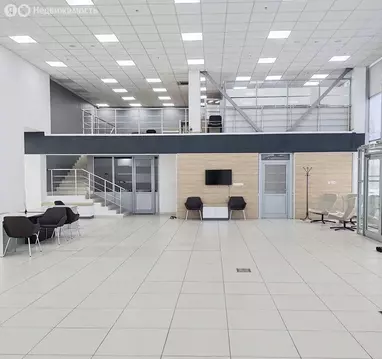 Склад (6119 м)