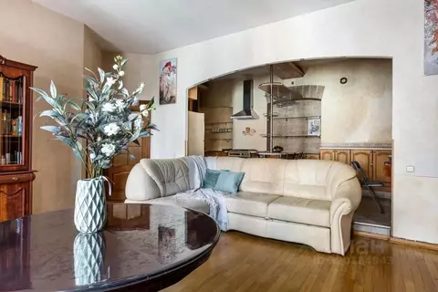 1-к кв. Санкт-Петербург 7-я Красноармейская ул., 9 (82.0 м)