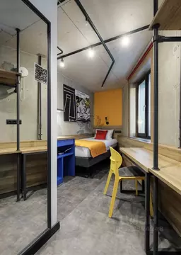 Студия Санкт-Петербург ул. Орджоникидзе, 44а (15.0 м)