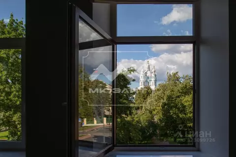 3-к кв. Санкт-Петербург Смольный просп., 6 (201.9 м)