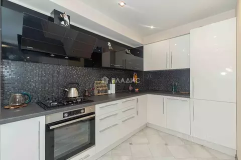 3-к кв. Владимирская область, Владимир Коммунар мкр, Центральная ул., ...