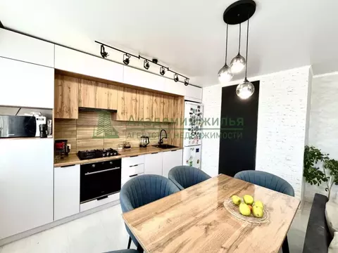 3-к кв. Саратовская область, Энгельс ул. Халтурина, 12 (58.8 м)