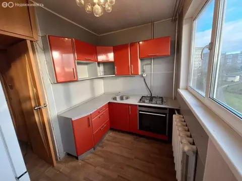 2-комнатная квартира: Коммунар, Школьная улица, 24 (43.5 м)