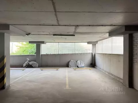 Гараж в Московская область, Красногорск бул. Красногорский, 48с1 (16 ...