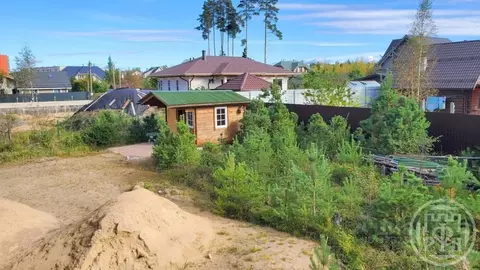 Участок в Ленинградская область, Выборгский район, Рощино пгт пер. ...