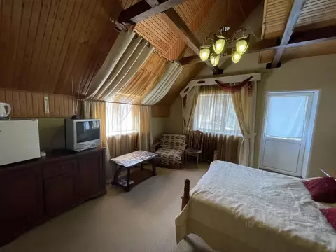 Комната Карачаево-Черкесия, Домбай кп ул. Карачаевская, 90