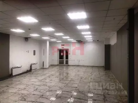 Торговая площадь в Самарская область, Самара Киевская ул., 1 (210 м)