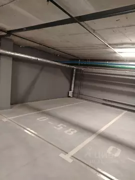 Гараж в Санкт-Петербург ул. Кустодиева, 7к1 (18 м)