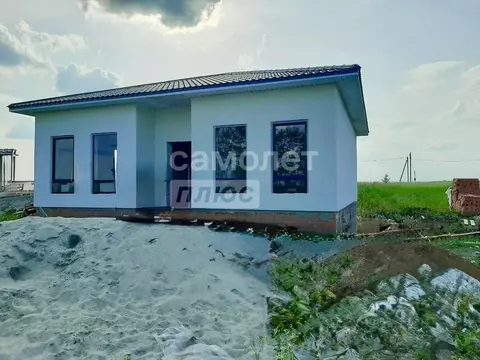 Дом в Курская область, Курский район, Клюквинский сельсовет, д. Долгое ...