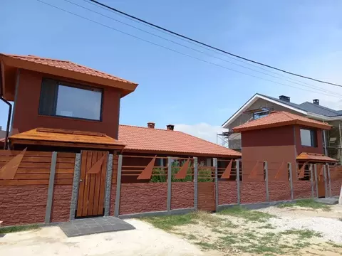 Дом в Крым, Евпатория городской округ, Заозерное пгт ул. Аллея Дружбы, ...