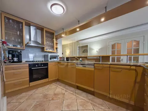 4-к кв. Санкт-Петербург Енотаевская ул., 4к3 (159.2 м)