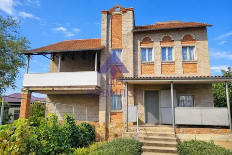 Дом в Ростовская область, Октябрьский район, пос. Персиановский, Дубок ...