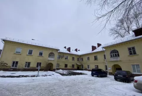 2-к кв. Омская область, Омск ул. 16-й Военный городок, 339 (60.0 м)