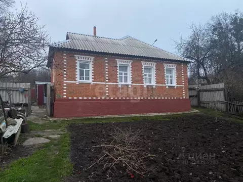 Дом в Белгородская область, Ракитянский район, Дмитриевское с/пос, ...