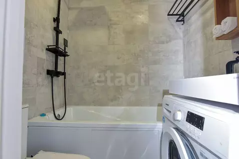 Студия Воронежская область, Воронеж ул. Хользунова, 46 (17.6 м)