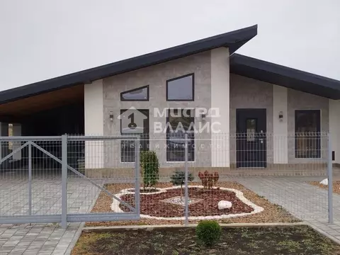 Дом в Омская область, Омский район, с. Троицкое  (110 м)