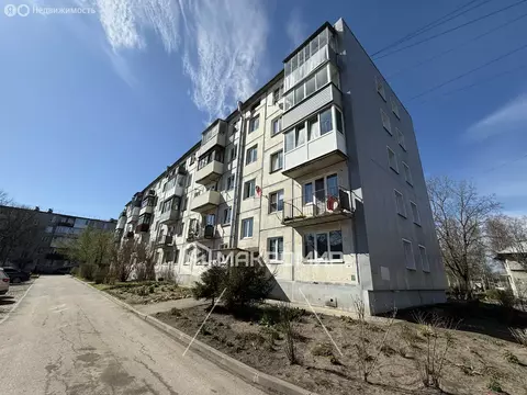 2-комнатная квартира: Кировск, улица Горького, 8 (43.8 м)