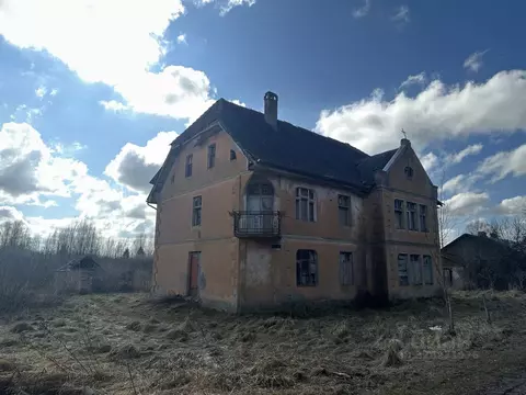 Дом в Калининградская область, Славский муниципальный округ, пос. ...