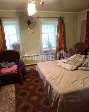 Дом в Ростовская область, Каменский район, Глубокий пгт ул. Вокзальная ...