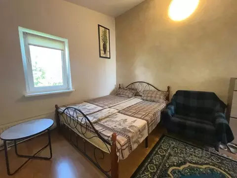 Комната Крым, Евпатория туп. Матвеева, 2/9