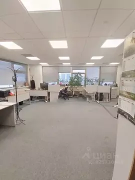 Офис в Москва Космодамианская наб., 52С1 (249 м)