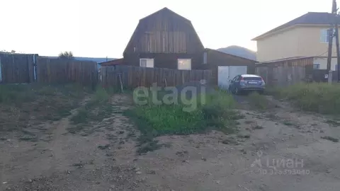 Дом в Бурятия, Иволгинский район, Сотниковское с/пос, с. Сотниково ул. ...
