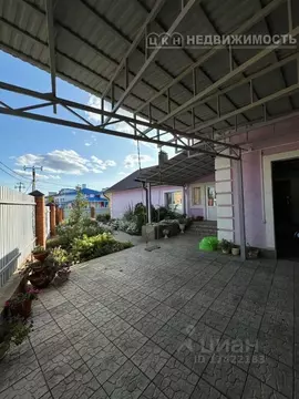 Дом в Оренбургская область, Оренбургский район, пос. Ленина ул. Имени ...