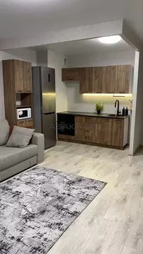 Студия Красноярский край, Красноярск ул. Апрельская, 4А (33.0 м)