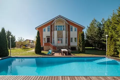 Дом в Московская область, Звенигород Одинцовский городской округ, ул. ...