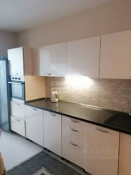 2-к кв. Омская область, Омск ул. Сазонова, 64 (77.0 м)