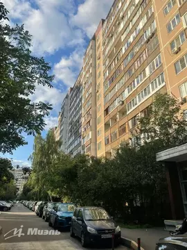 Продается 3-комнатная квартира