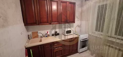 2-к кв. Белгородская область, Губкин ул. Космонавтов, 13А (54.0 м)