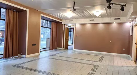 Помещение свободного назначения в Санкт-Петербург Суворовский просп., ...