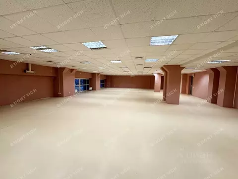 Офис в Санкт-Петербург пл. Конституции, 1 (914 м)