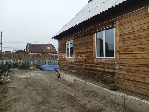 Дом в Бурятия, Иволгинский район, Сотниковское с/пос, с. Сотниково, ...