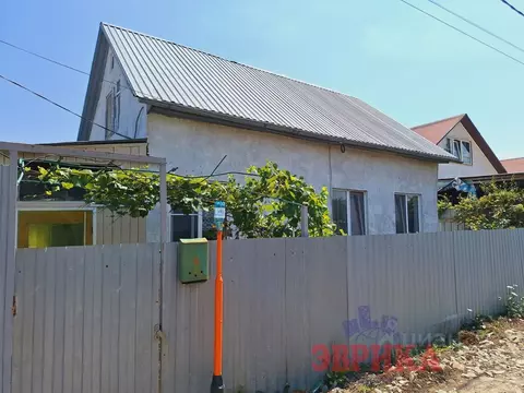 Дом в Краснодарский край, Крымск ул. Малиновая (76 м)