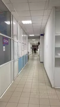 Торговая площадь в Саха (Якутия), Якутск ул. Федора Попова, 23 (34 м)