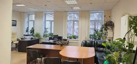 Офис в Санкт-Петербург пл. Троицкая Петроградской стороны, 1 (121 м)