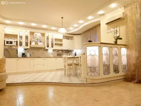 4-комнатная квартира: Омск, улица Яковлева, 112к1 (140.5 м)