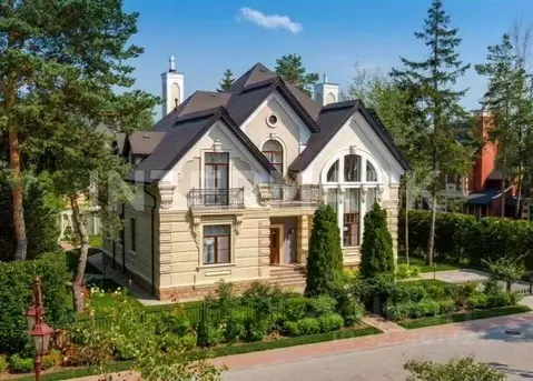 Коттедж в Московская область, Одинцовский городской округ, с. ...