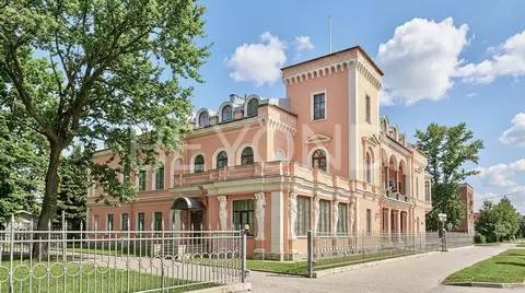 Дом в Санкт-Петербург, Санкт-Петербург, Петергоф Никольская ул., 11 ...
