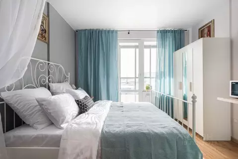 Студия Санкт-Петербург бул. Александра Грина, 3 (25.0 м)