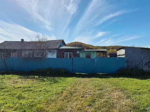 Дом в Приморский край, Лесозаводский муниципальный округ, с. Тихменево ...