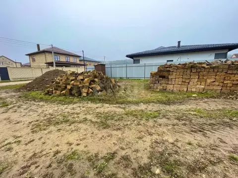 Участок в Крым, Симферопольский район, с. Мирное ул. Речная (6.0 сот.)