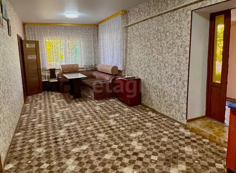 Дом в Крым, Первомайский район, с. Гришино ул. Советская (99 м)