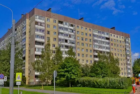 3-к кв. Санкт-Петербург просп. Авиаконструкторов, 15К1 (73.4 м)