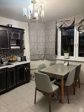 3-к кв. Москва бул. Матроса Железняка, 31К1 (74.9 м)