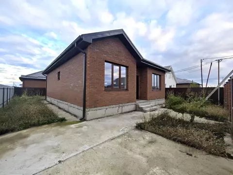 Коттедж в Краснодарский край, Динской район, Новотитаровская ст-ца ул. ...