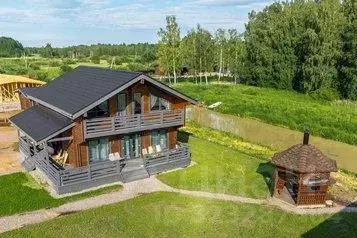 Дом в Ленинградская область, Приозерский район, Красноозерное с/пос, ...