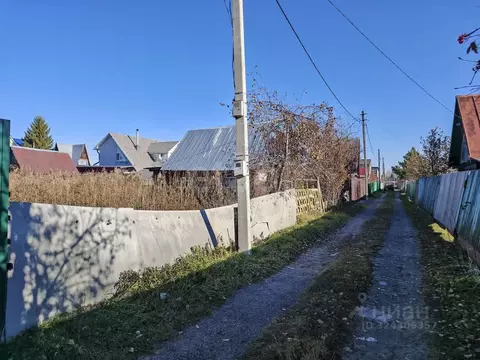 Участок в Тюменская область, Тюмень Текстильщик СНТ, ул. Зеленая, 257 ...